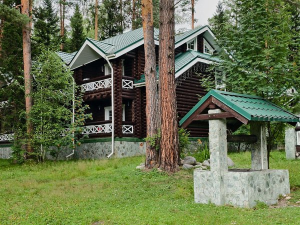 Discover Authentic Maypole Dancing Events in the Heart of Rural England